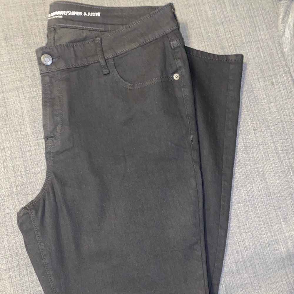 Old Navy Super Skinny Black Jeans